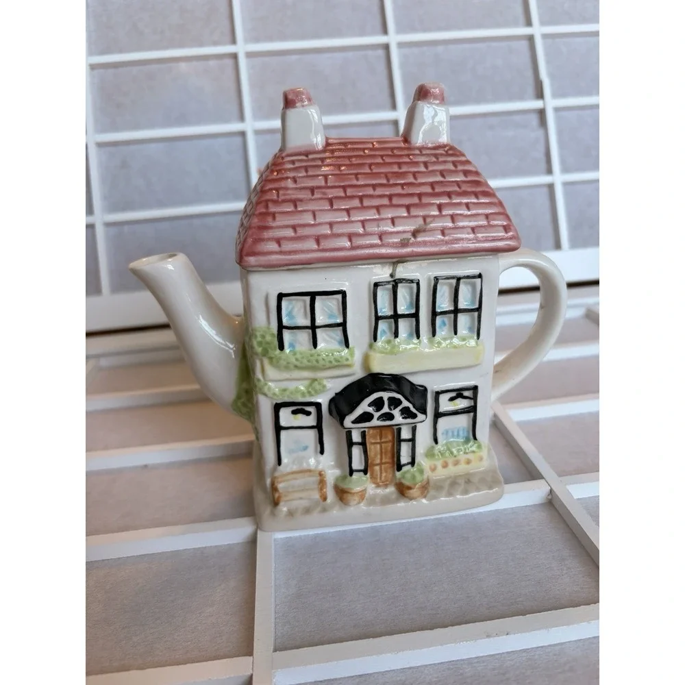 Vintage Kitchen Cottagecore Prairie Ceramic Teapot Nancy Meyers Aesthetic Granny